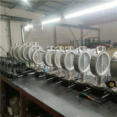 Van cổng thủ công là gì?